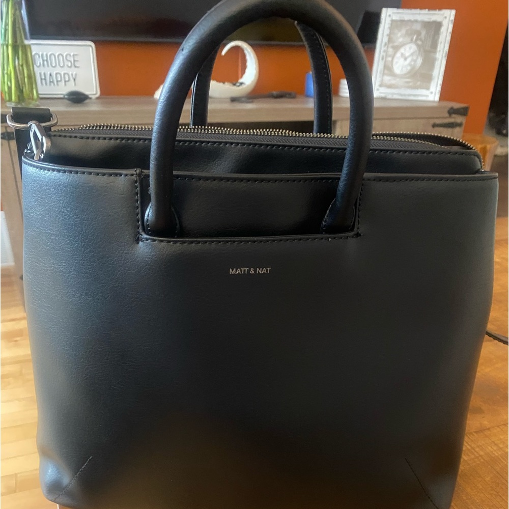 Over the shoulder/ cross body bag.